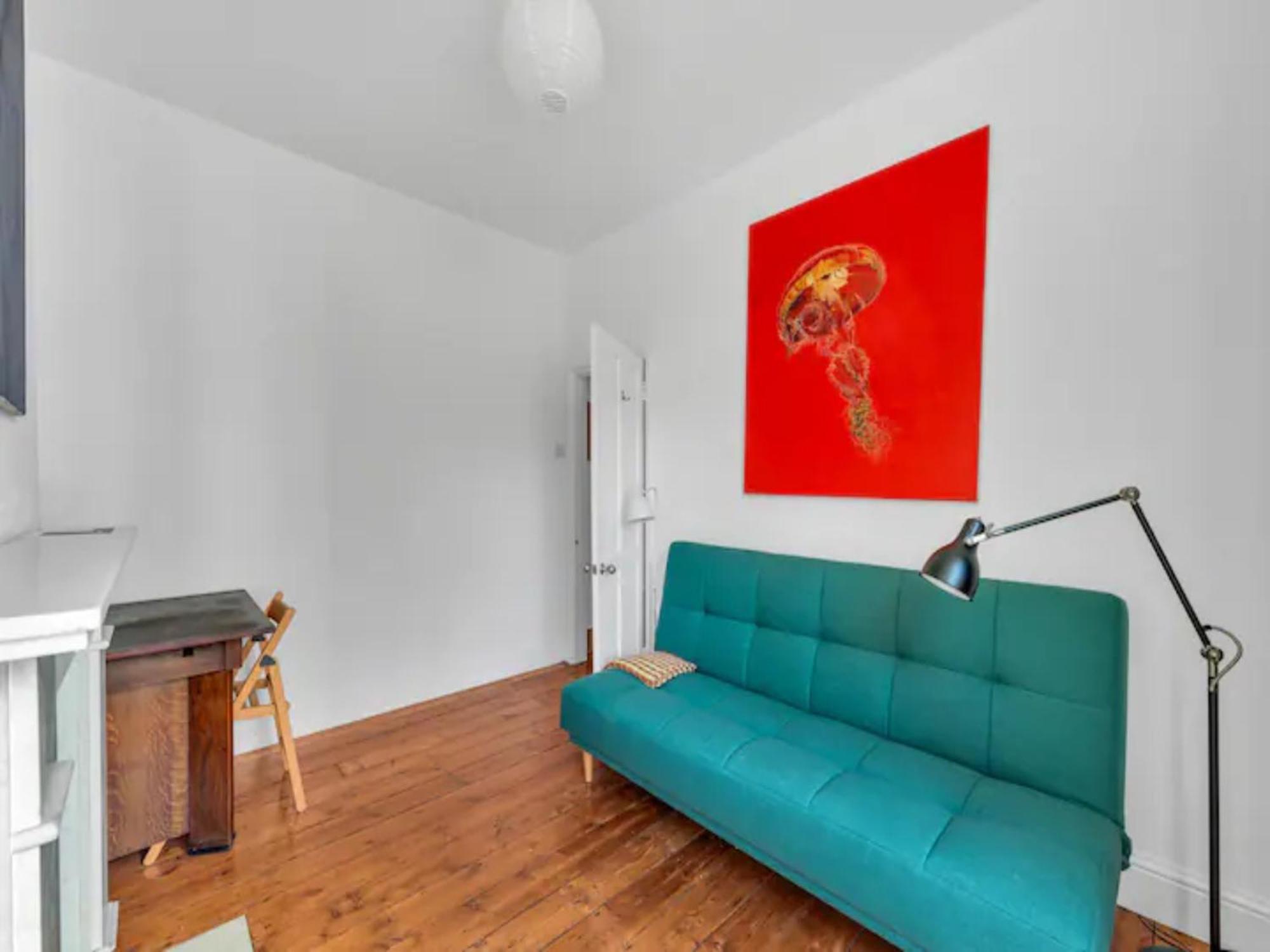 Сasa de vacaciones Pass The Keys Charming Victorian 2 Bed House With Artistic Flair In Acton Ideal For Families And Groups Excellent Transport Links Londres